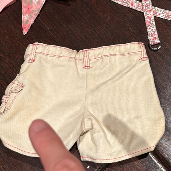 American Girl Nicki’s Tie Top & Shorts - Picture 3 of 6